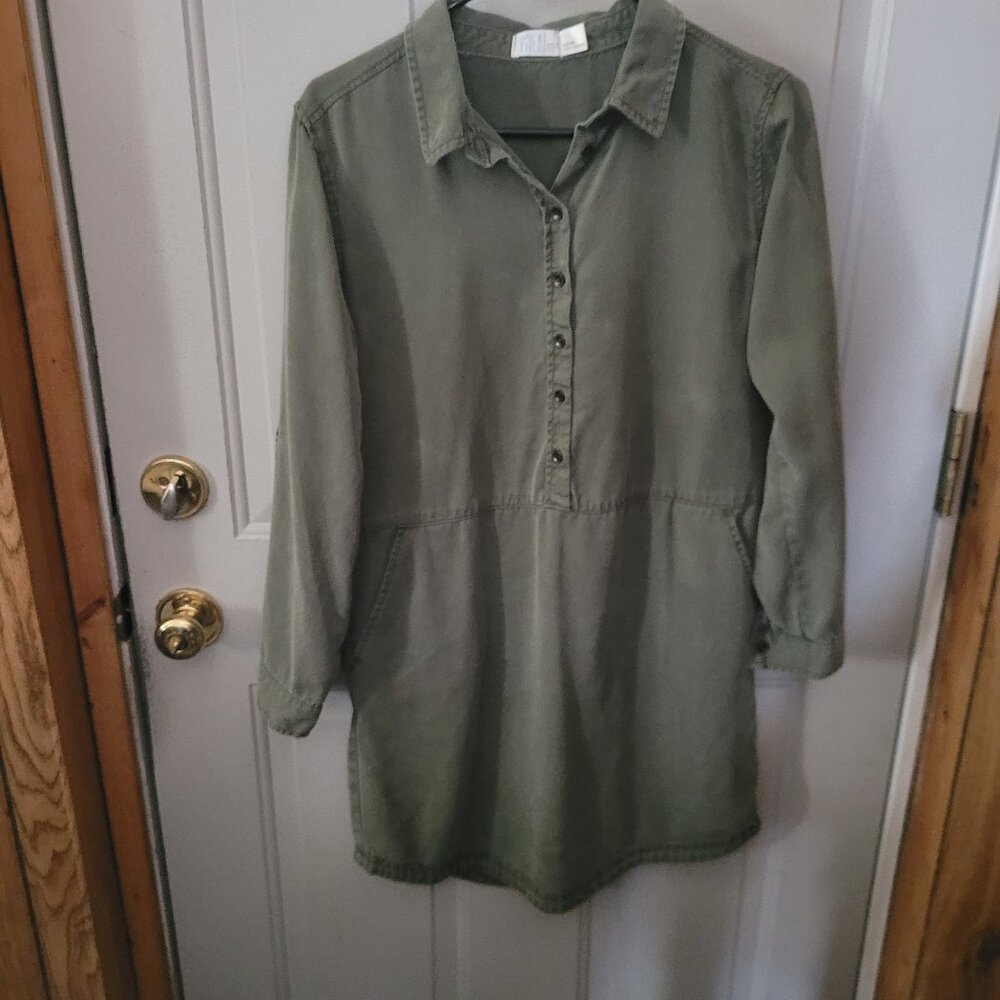 Time & Tru Cute Khaki Green Button Front Long Sleeved Dress Misses Size S
